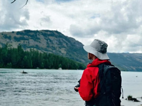 好牛 始祖鸟平替，发起猛攻